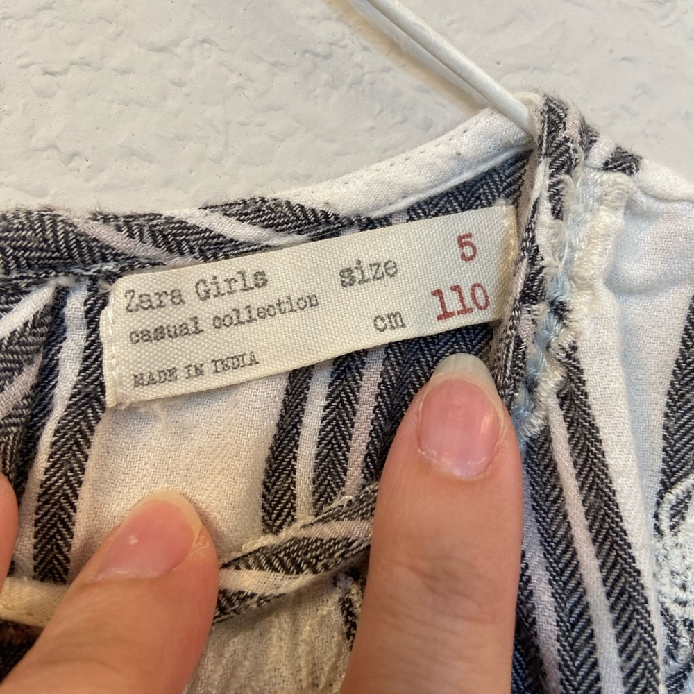 Zara Girls long sleeve white and grey embroidered boho blouse stripes Size 5 - Picture 4 of 8